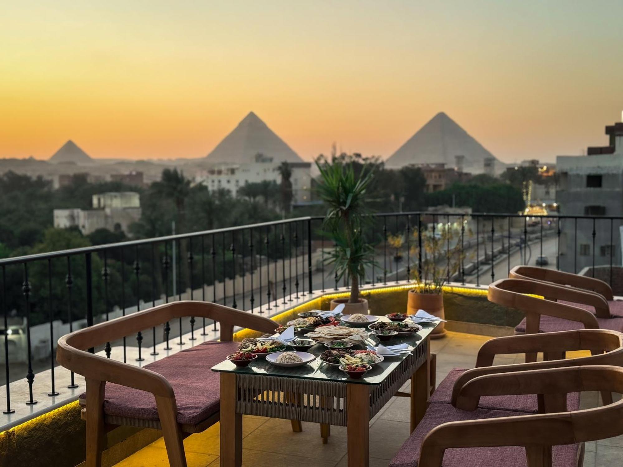 Jimmy Pyramids Hotel Kahire Dış mekan fotoğraf