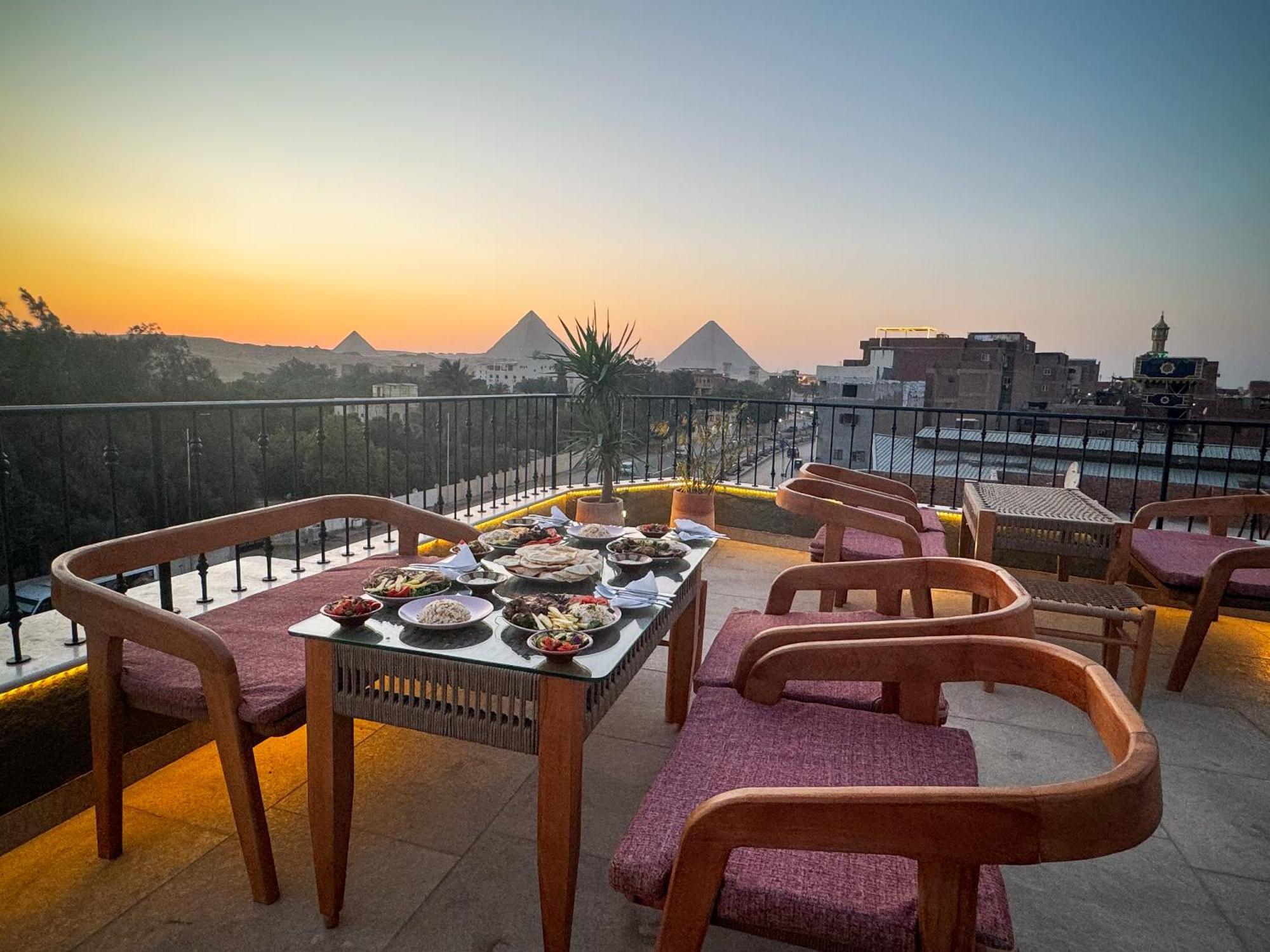 Jimmy Pyramids Hotel Kahire Dış mekan fotoğraf